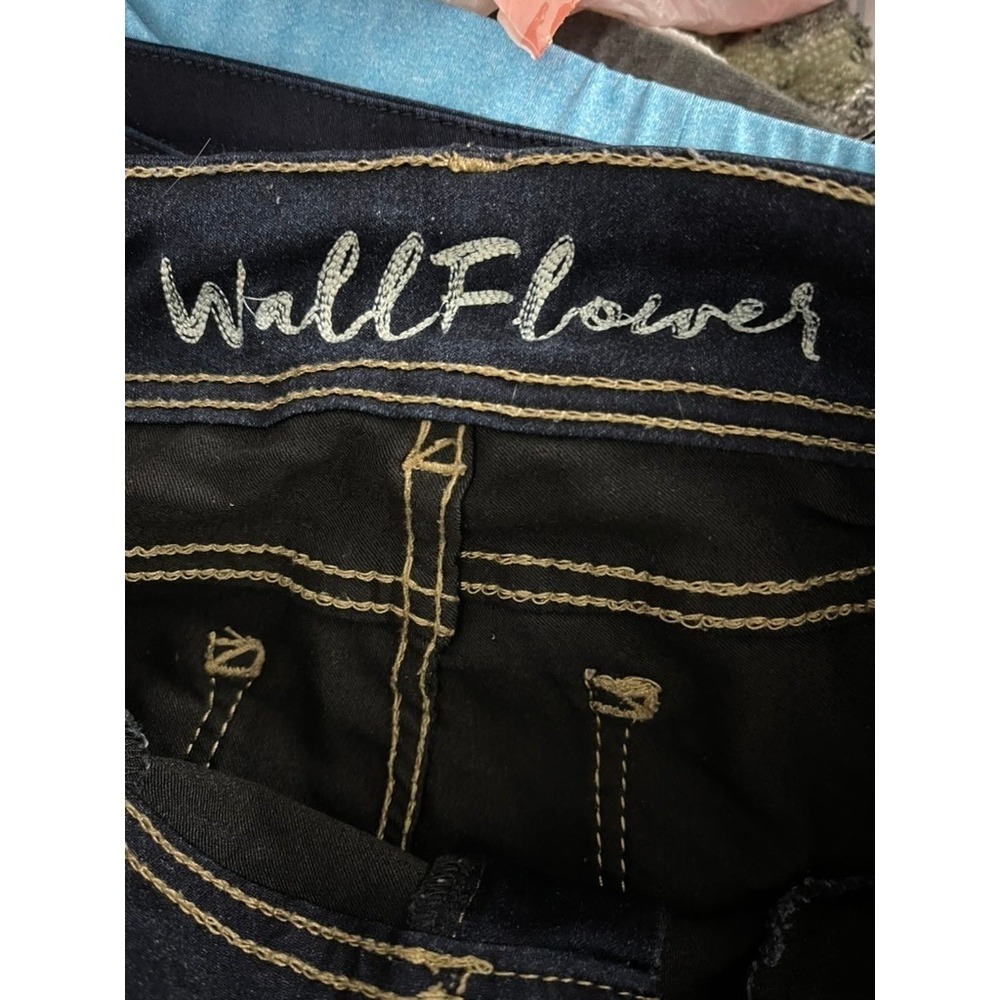 WallFlower Womens Dark Indigo Stretch Denim Jeans Size 15 WFI10250M Whiskered - Picture 5 of 6